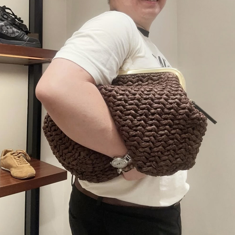 Hand-Woven Kisslock Frame Shou - огляд і ціна Luxury Bags Brand