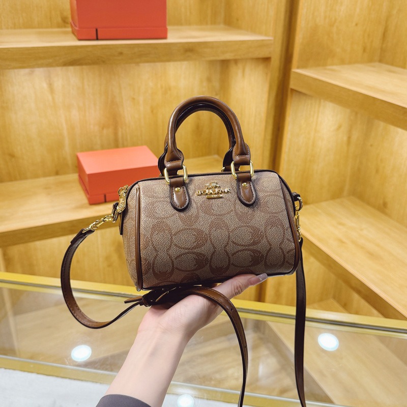 2026 New Classic Retro Boston  - огляд і ціна Luxury Bags Coach