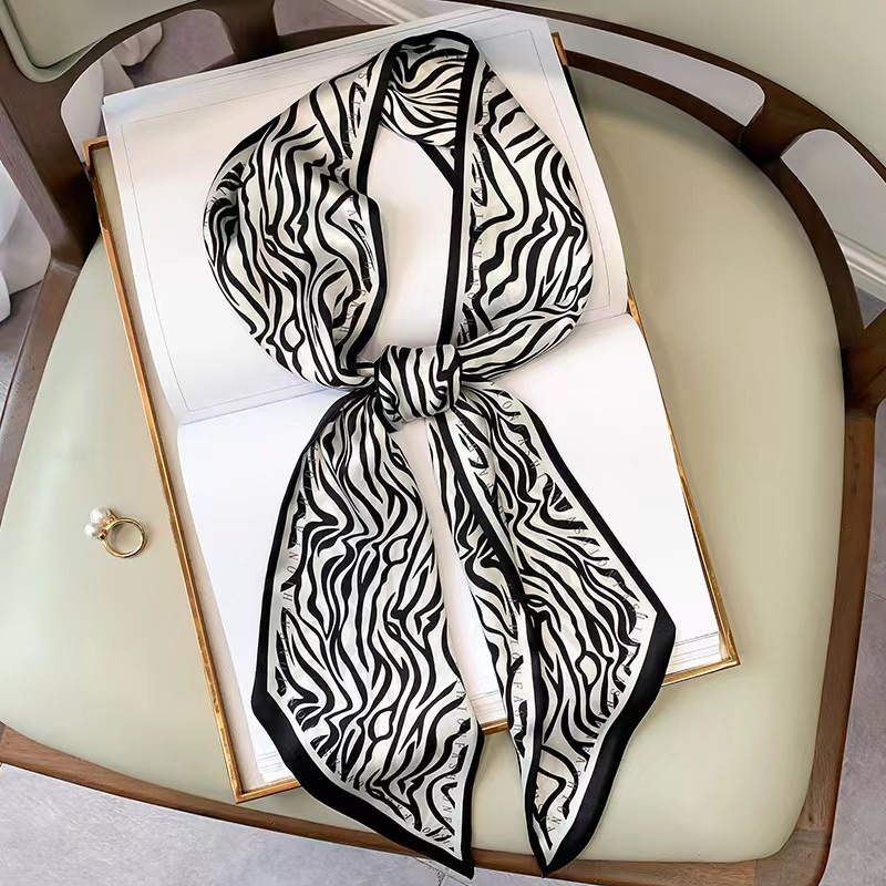 Luxury Zebra Print Silk Square - огляд і ціна Luxury Bags Casual