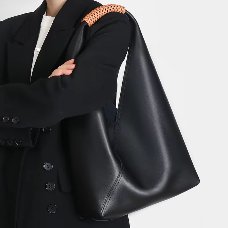 Genuine Leather Bag Large Capa - огляд і ціна Luxury Bags Shopping