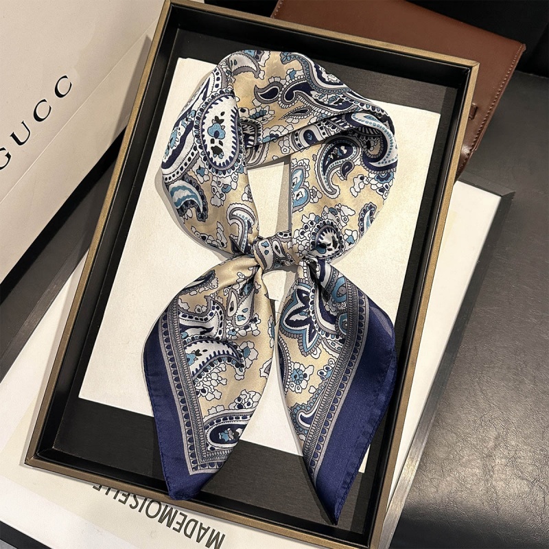Luxury Satin Square Scarf Pais - огляд і ціна Luxury Bags And Accessories