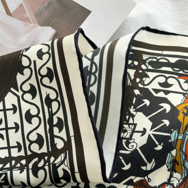 14mm Silk Scarf Luxury Square  - огляд і ціна Luxury Bags Casual