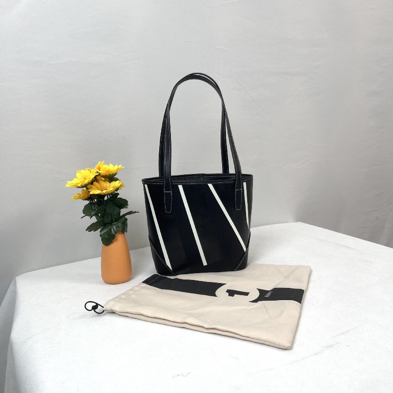 Classic Elegant Handbag For La - огляд і ціна Luxury Bags From China