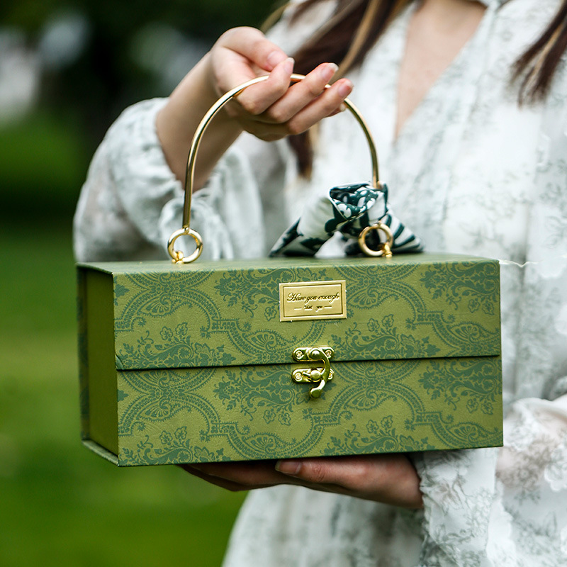 Thicken Multicolored Metal Han - огляд і ціна Luxury Bags From China